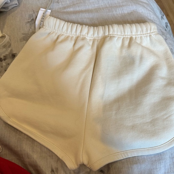 NWT essentials shorts in eggshell size small - Picture 2 of 2